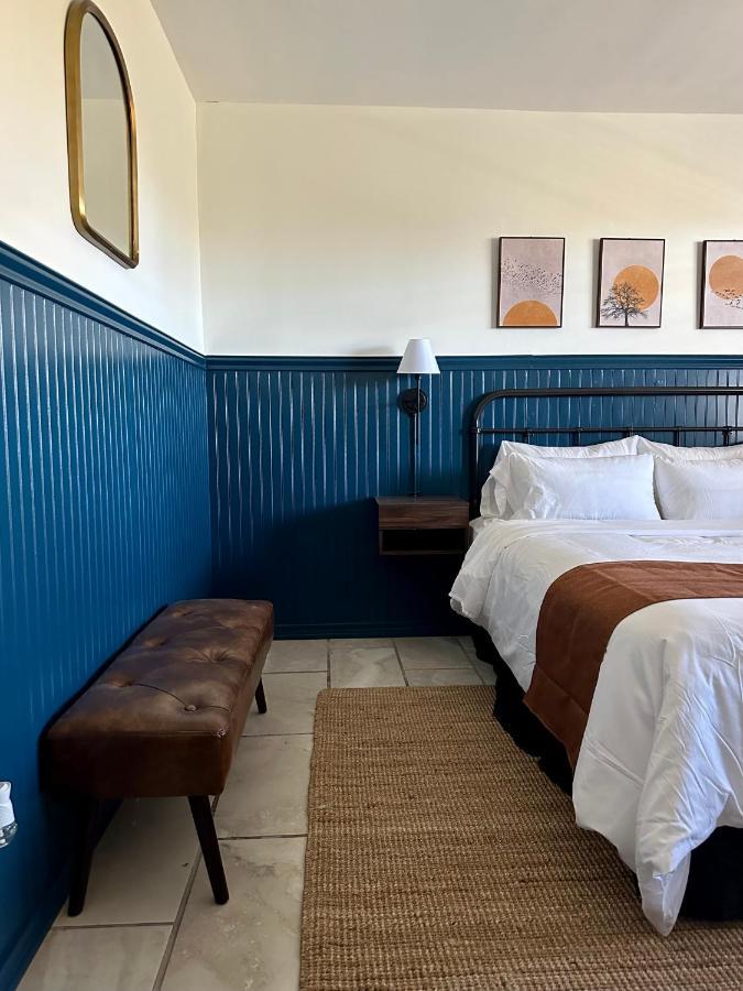Budget Host East End Hotel In Riverhead Εξωτερικό φωτογραφία
